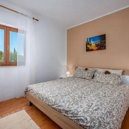 Lara Iv With Panoramic View And Pool Ferienhaus Labin (Istria)